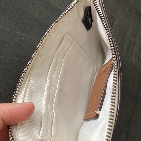 Coach X Keith Haring small wrist wallet. - Picture 5 of 8